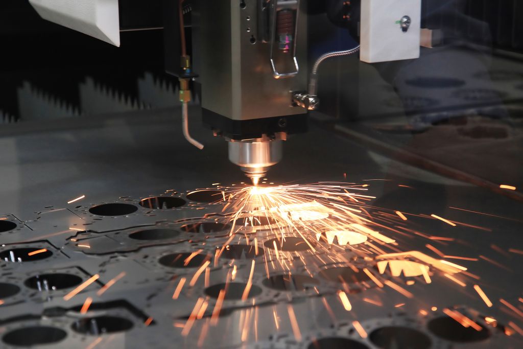 CNC laserové rezanie nerezových plechov